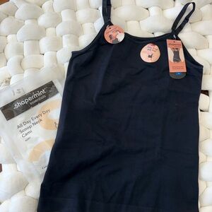 Shapermint Essentials Black Cami Top